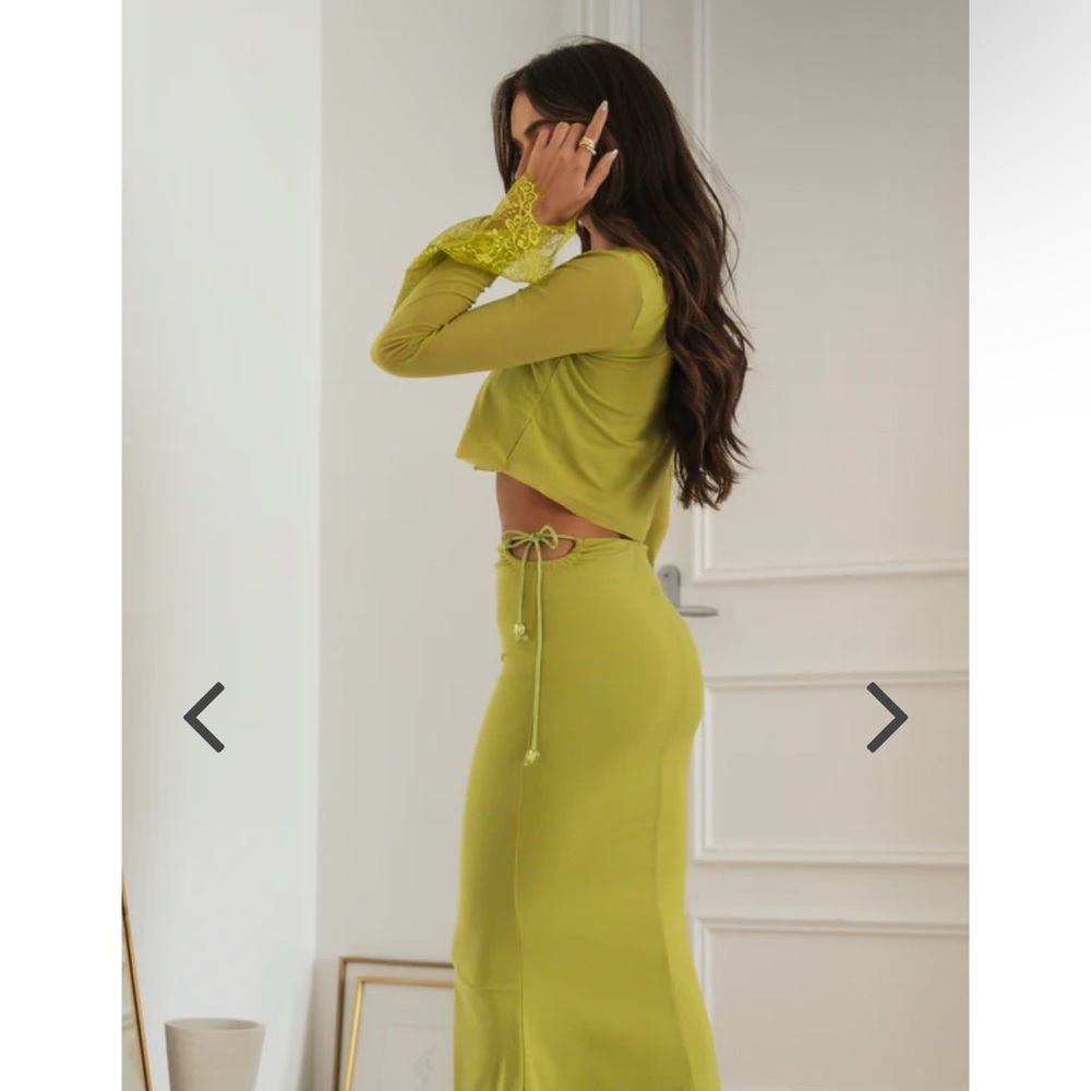 Mura Boutique Grace Top & Grace Skirt- Apple View 4